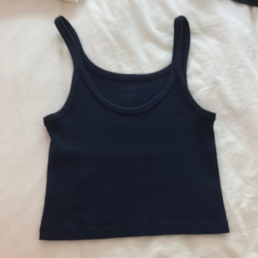 set of 4 tanks - Picture 3 of 5